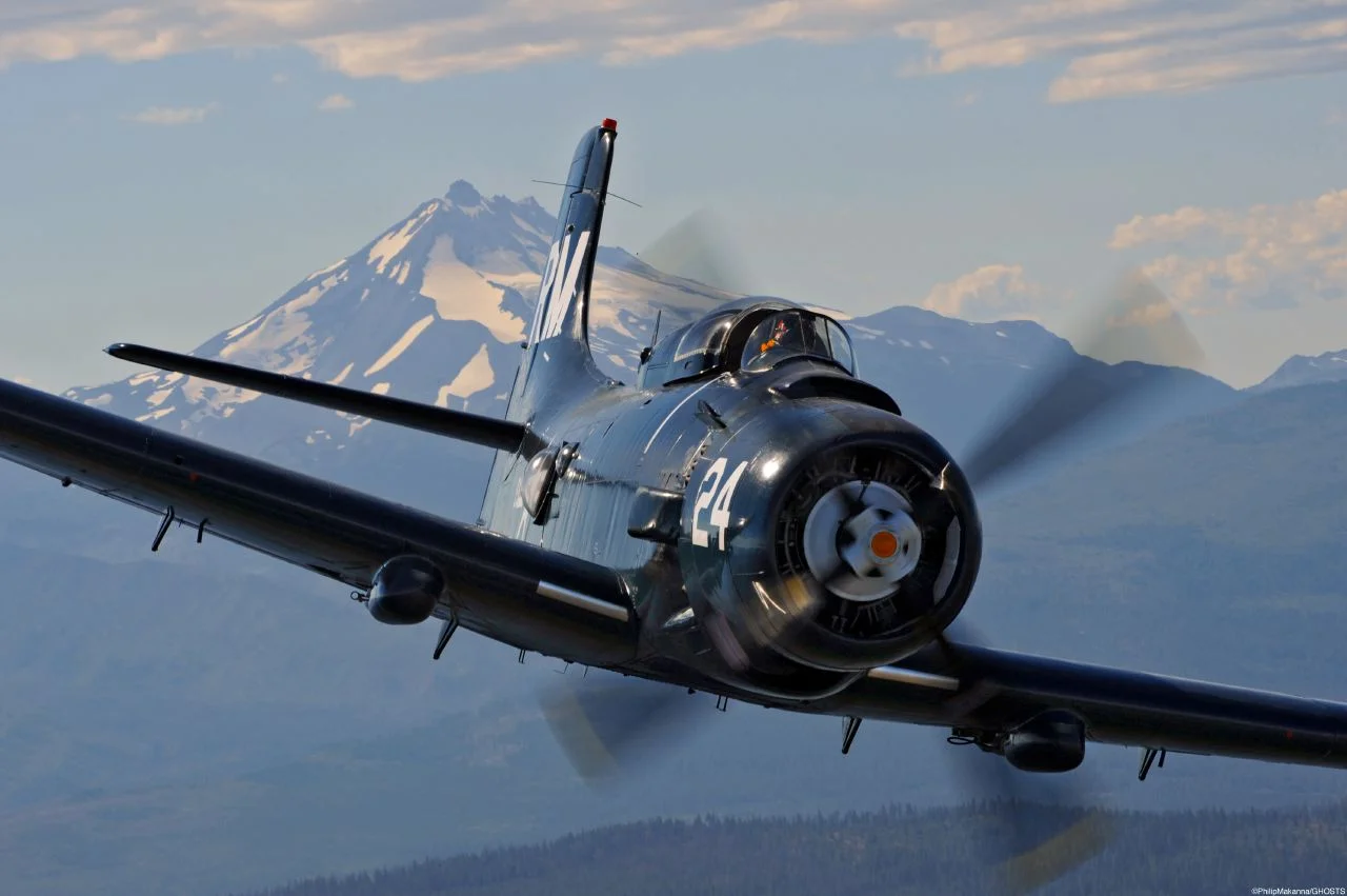 AD-4W Skyraider | Erickson Aircraft Collection